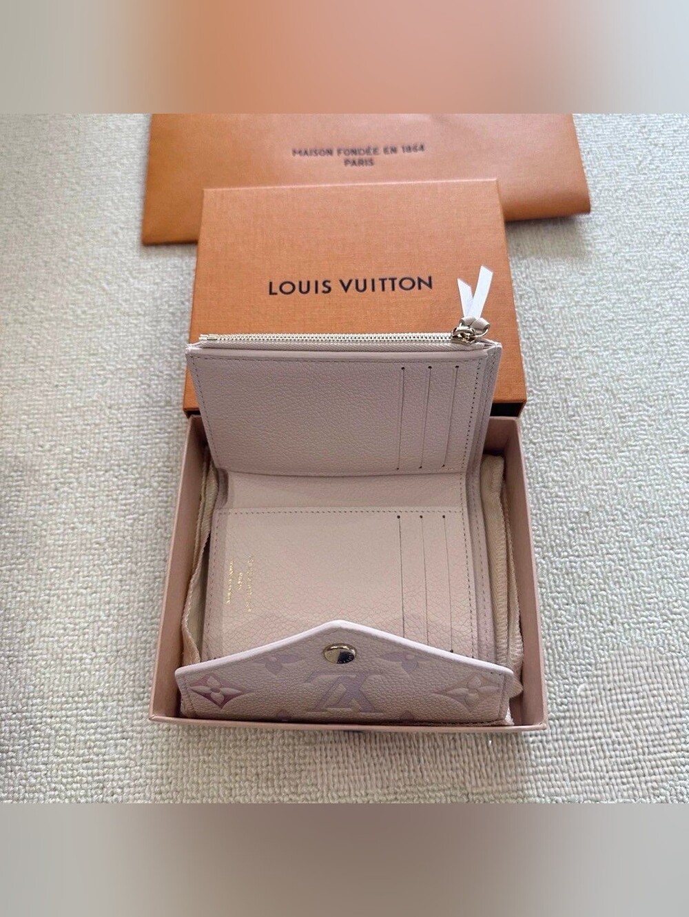 Louis Vuitton Pastel Monogram Envelope Wallet in Lavender and Blush - Picture 6 of 8